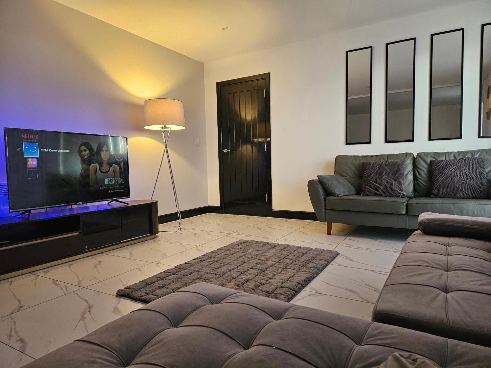 Mna Superior Apartments Bradford  Eksteriør billede